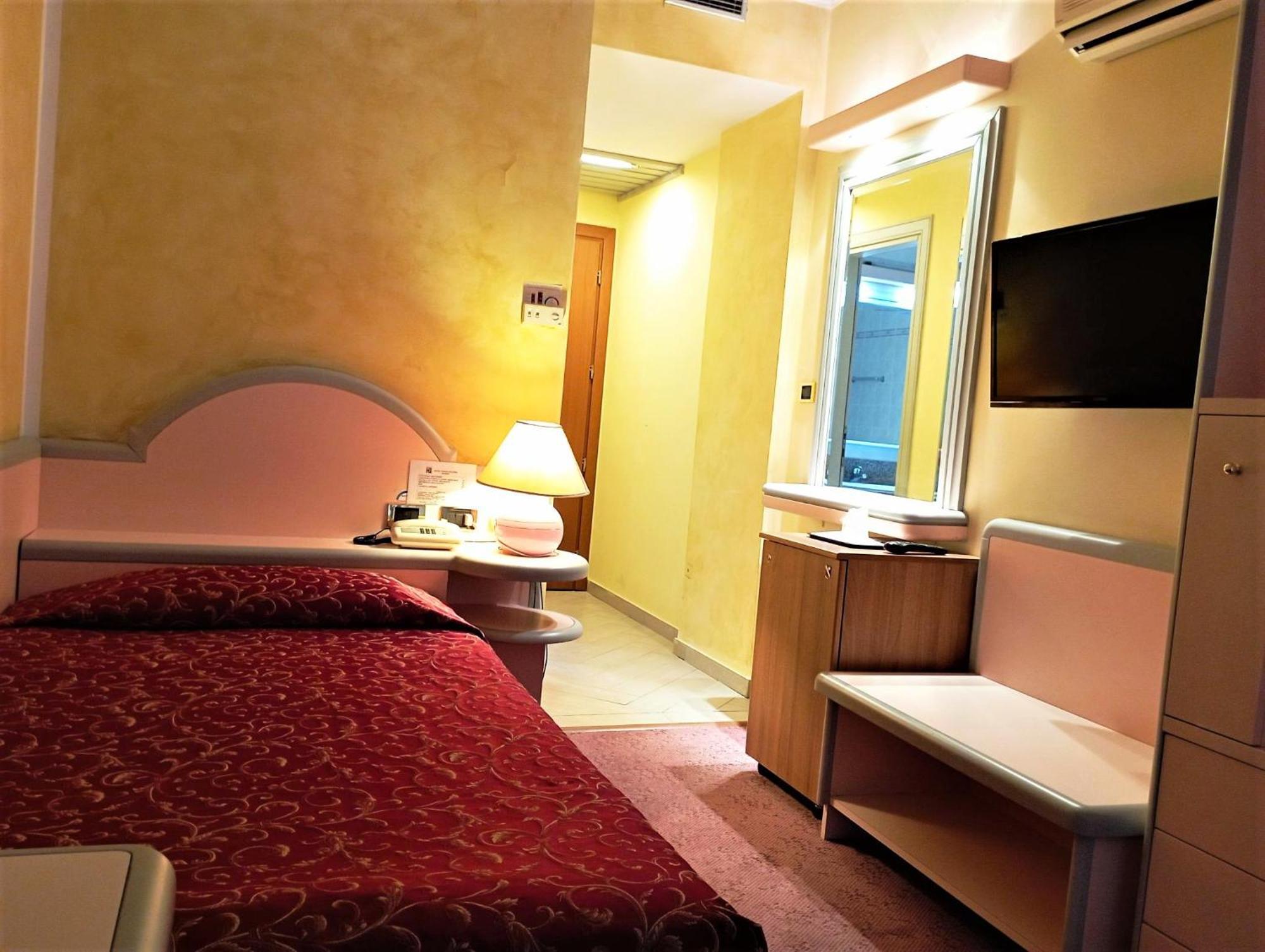 Hotel Grazia Deledda Sassari Ngoại thất bức ảnh