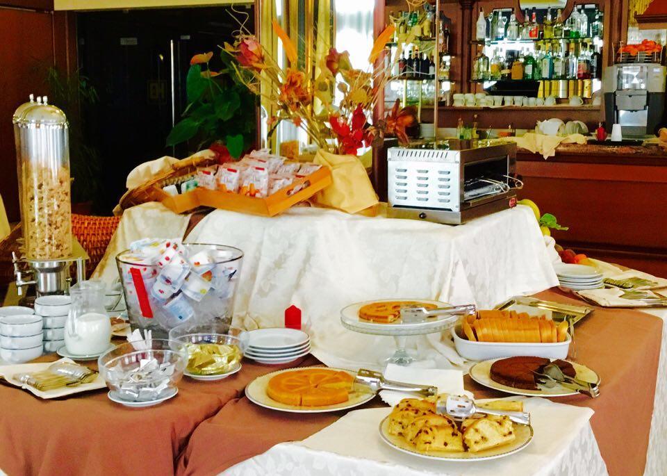 Hotel Grazia Deledda Sassari Ngoại thất bức ảnh
