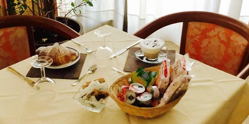 Hotel Grazia Deledda Sassari Ngoại thất bức ảnh