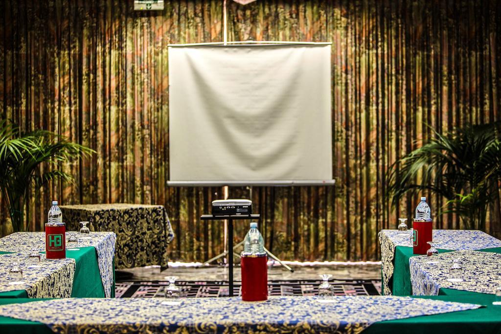 Hotel Grazia Deledda Sassari Ngoại thất bức ảnh
